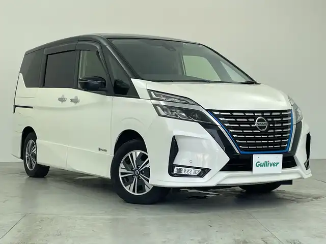 日産 セレナ e－パワー ハイウェイスター V 愛知県 2019(令1)年 6.9万km ブリリアントホワイトパール 2トーン 純正ナビ/・フルセグ/・Bluetooth/・CD/・DVD/・ブルーレイ/全周囲カメラ/フリップダウンモニター/両側パワースライドドア/クルコン/ETC/前後ドライブレコーダー/ABS/レーンキープアシスト/盗難防止装置/前後コーナーセンサー/衝突軽減ブレーキ/横滑り防止装置/オートライト/LEDヘッドライト/パワーステアリング/パワーウィンドウ/純正アルミホイール/純正フロアマット