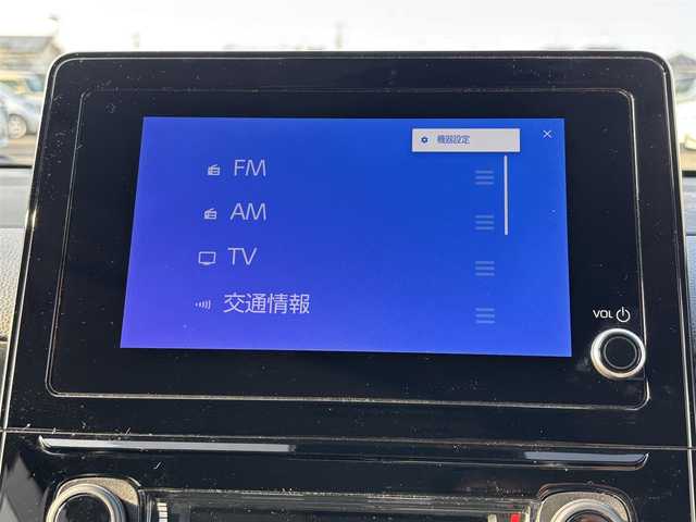 トヨタ シエンタ G 大分県 2022(令4)年 3.2万km ブラック ・純正ディスプレイ(CD.DVD.BT.USB)/・全方位カメラ/・フルセグテレビ/・フリップダウンモニター/・ETC/・両側パワースライドドア/・レーダークルーズコントロール/・トヨタセーフティセンス/・オートハイビーム/・ステアリングリモコン