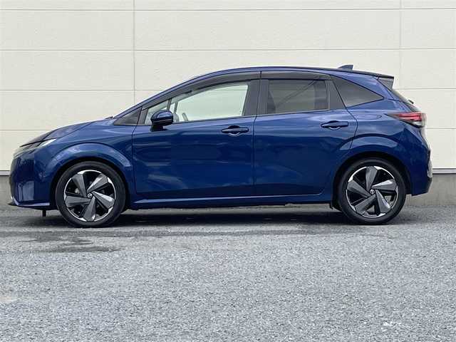 日産 オーラ G レザーエディション 茨城県 2022(令4)年 4.5万km オーロラフレアブルーパール 純正ナビ/フルセグTV/全方位カメラ/プロパイロット/デジタルインナーミラー/BOSEサウンド/ドライブレコーダー/　（SN-TW9880）/ETC2.0/Bluetooth/AppleCarPlay/コーナーセンサー/ハーフレザーシート/ハンドルヒーター/LEDヘッドライト/HDMI接続/ワイヤレス充電/純正AW/純正フロアマット/全方位運転支援システム