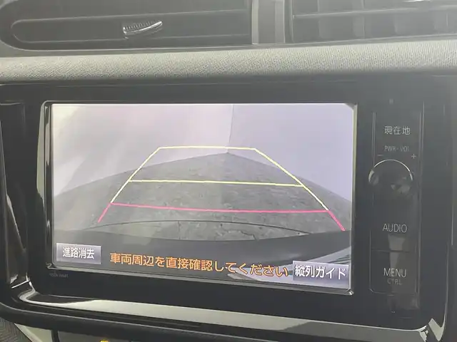 トヨタ アクア S 群馬県 2016(平28)年 3.3万km ディープアメジストマイカメタリック 純正ナビ　バックカメラ　シートヒーター　ビルトインＥＴＣ　横滑り防止　車両接近通報装置　ｎａｎｏｅ　オートライト　オートエアコン　電動格納ミラー　スマートキー　プッシュスタート　スペアキー