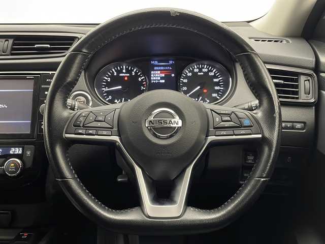 日産 エクストレイル 20Xi 宮崎県 2020(令2)年 4.5万km ダイヤモンドブラック 禁煙車/エマージェンシーブレーキ/純正9型ナビTV/（MM519D-L/CD/DVD/Bluetooth/フルセグTV)/純正ドライブレコーダー/純正ビルトインETC/純正LEDオートライト/純正フォグ/純正18インチアルミ/純正フロアマット/プロパイロット/アラウンドビューモニター/クリアランスソナー/電子パーキング/オートホールド/撥水シート/全席シートヒーター/パワーバックドア/ルーフレール/デュアルオートエアコン/本革巻ハンドル/インテリジェントキー/プッシュエンジンスタート/新車時保証書/取扱い説明書