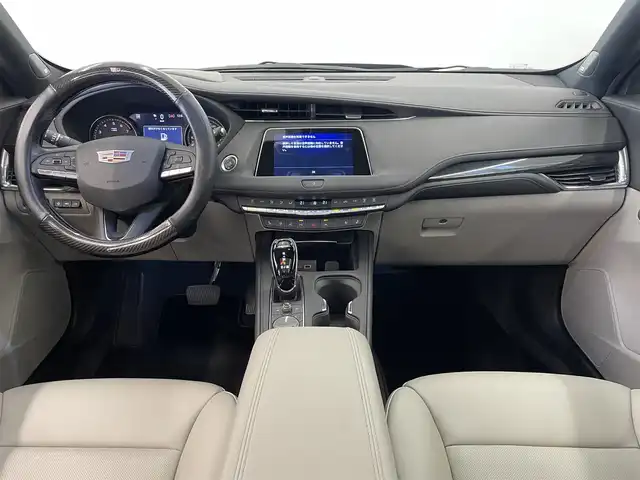 キャデラック ＸＴ４ プラチナム 岡山県 2022(令4)年 2.3万km 黒 レフトハンドル/HUD/LEDヘッドライト/純正20インチアルミ/ステアリングヒーター/スマートエントリー/コーナーセンサー/ETC/BOSEサラウンド/パノラマガラスサンルーフ/ACC/ライトプラチナムレザーシート/シートヒーター/シートベンチレーション/ステアリングヒーター/リアクロストラフィック/リア歩行者検知/ロケイターライト/アイドリングストップ/走行モード切替/ドラレコ/デジタルインナーミラー/PDC/純正ディスプレイオーディオ/アップルカープレイ/アンドロイドオート