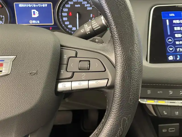 キャデラック ＸＴ４ プラチナム 岡山県 2022(令4)年 2.3万km 黒 レフトハンドル/HUD/LEDヘッドライト/純正20インチアルミ/ステアリングヒーター/スマートエントリー/コーナーセンサー/ETC/BOSEサラウンド/パノラマガラスサンルーフ/ACC/ライトプラチナムレザーシート/シートヒーター/シートベンチレーション/ステアリングヒーター/リアクロストラフィック/リア歩行者検知/ロケイターライト/アイドリングストップ/走行モード切替/ドラレコ/デジタルインナーミラー/PDC/純正ディスプレイオーディオ/アップルカープレイ/アンドロイドオート