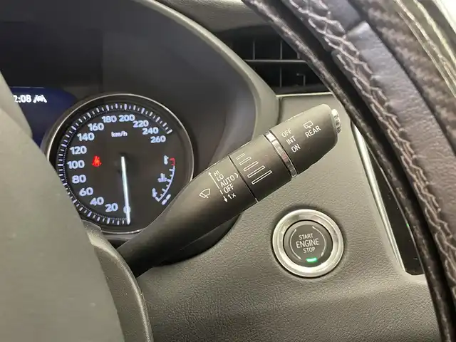 キャデラック ＸＴ４ プラチナム 岡山県 2022(令4)年 2.3万km 黒 レフトハンドル/HUD/LEDヘッドライト/純正20インチアルミ/ステアリングヒーター/スマートエントリー/コーナーセンサー/ETC/BOSEサラウンド/パノラマガラスサンルーフ/ACC/ライトプラチナムレザーシート/シートヒーター/シートベンチレーション/ステアリングヒーター/リアクロストラフィック/リア歩行者検知/ロケイターライト/アイドリングストップ/走行モード切替/ドラレコ/デジタルインナーミラー/PDC/純正ディスプレイオーディオ/アップルカープレイ/アンドロイドオート