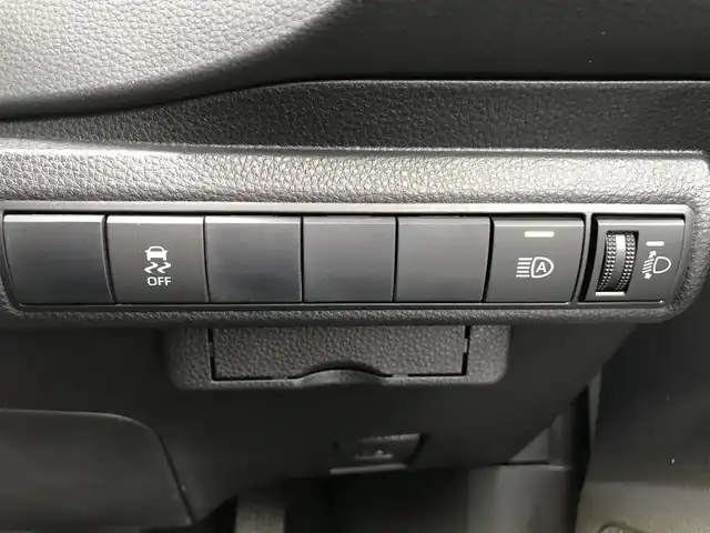 トヨタ カローラ スポーツ G 鳥取県 2020(令2)年 0.9万km プラチナホワイトパールマイカ ４・W・D/ターボ車/ワンオーナー/純正ナビ/BT/Miracast/バックカメラ/トヨタセーフティセンス/レーンキープアシスト/レーダークルーズコントロール/前後クリアランスソナー/LEDヘットライト/オートハイビーム/純正16インチアルミホイール/プッシュエンジンスタート/アイドリングストップ/スマートキー×2