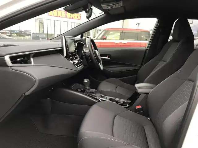 トヨタ カローラ スポーツ G 鳥取県 2020(令2)年 0.9万km プラチナホワイトパールマイカ ４・W・D/ターボ車/ワンオーナー/純正ナビ/BT/Miracast/バックカメラ/トヨタセーフティセンス/レーンキープアシスト/レーダークルーズコントロール/前後クリアランスソナー/LEDヘットライト/オートハイビーム/純正16インチアルミホイール/プッシュエンジンスタート/アイドリングストップ/スマートキー×2