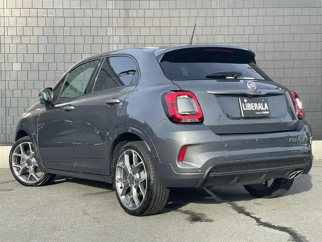フィアット ５００Ｘ スポーツ 静岡県 2021(令3)年 2.7万km ガンＭ 純正ディスプレイオーディオ/衝突軽減ブレーキ/アクティクルーズコントロール/レーンアシスト/ブラインドスポット/レザーシート/パワーシート/シートヒーター/LED/ドライブレコーダー/ETC