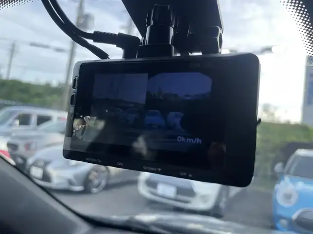 フィアット ５００Ｘ スポーツ 静岡県 2021(令3)年 2.7万km ガンＭ 純正ディスプレイオーディオ/衝突軽減ブレーキ/アクティクルーズコントロール/レーンアシスト/ブラインドスポット/レザーシート/パワーシート/シートヒーター/LED/ドライブレコーダー/ETC