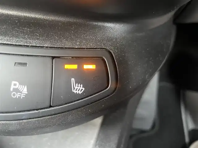 フィアット ５００Ｘ スポーツ 静岡県 2021(令3)年 2.7万km ガンＭ 純正ディスプレイオーディオ/衝突軽減ブレーキ/アクティクルーズコントロール/レーンアシスト/ブラインドスポット/レザーシート/パワーシート/シートヒーター/LED/ドライブレコーダー/ETC