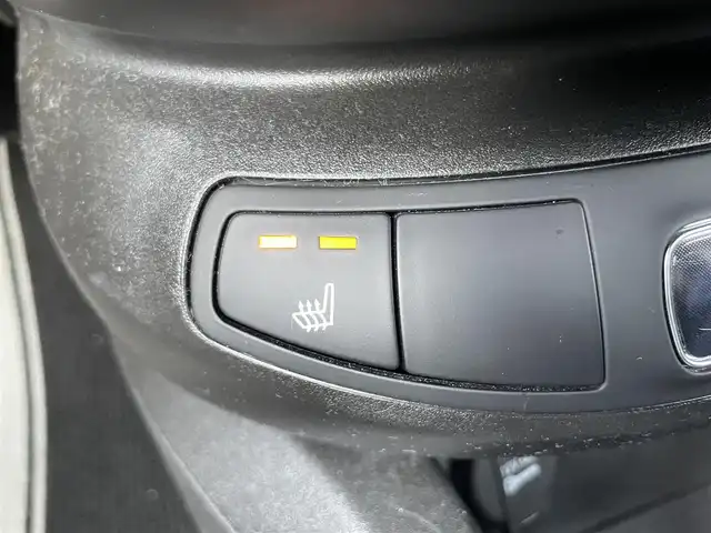 フィアット ５００Ｘ スポーツ 静岡県 2021(令3)年 2.7万km ガンＭ 純正ディスプレイオーディオ/衝突軽減ブレーキ/アクティクルーズコントロール/レーンアシスト/ブラインドスポット/レザーシート/パワーシート/シートヒーター/LED/ドライブレコーダー/ETC