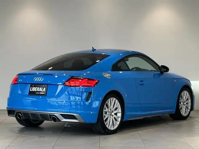 アウディ ＴＴクーペ 40TFSI 愛知県 2020(令2)年 5.5万km 青 ＳラインＰＫＧ　/マトリクスＬＥＤヘッドライト/バーチャルコクピット　/コンフォートＰＫＧ　/ＭＭＩナビゲーション　/バックカメラ　/Ｂｌｕｅｔｏｏｔｈ　/フルセグＴＶ　/コーナーセンサー　/クルーズコントロール/シートヒーター/ＥＴC/アイドリングストップ/ウィンカーミラー