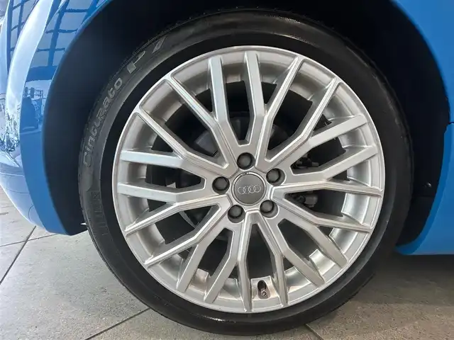 アウディ ＴＴクーペ 40TFSI 愛知県 2020(令2)年 5.5万km 青 ＳラインＰＫＧ　/マトリクスＬＥＤヘッドライト/バーチャルコクピット　/コンフォートＰＫＧ　/ＭＭＩナビゲーション　/バックカメラ　/Ｂｌｕｅｔｏｏｔｈ　/フルセグＴＶ　/コーナーセンサー　/クルーズコントロール/シートヒーター/ＥＴC/アイドリングストップ/ウィンカーミラー