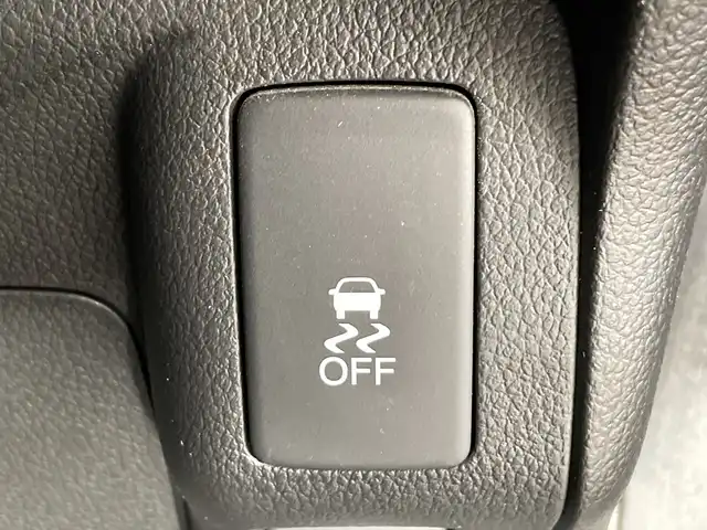 ホンダ Ｎ ＢＯＸ カスタム G SSパッケージ 栃木県 2015(平27)年 4.9万km スマートブラック 純正メモリナビ/（CD/DVD/TV/Bluetooth/SD）/バックカメラ/シティブレーキアクティブシステム/ETC/両側パワースライドドア/チップアップシート/禁煙車/オートライト/HIDヘッドライト/横滑り防止装置/スマートキー/プッシュスタート/アイドリングストップ/ステアリングスイッチ/Fフォグランプ/ドアバイザー/電動格納ミラー/純正14インチアルミホイール/純正フロアマット