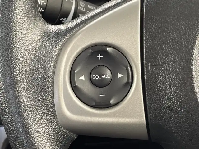 ホンダ Ｎ ＢＯＸ カスタム G SSパッケージ 栃木県 2015(平27)年 4.9万km スマートブラック 純正メモリナビ/（CD/DVD/TV/Bluetooth/SD）/バックカメラ/シティブレーキアクティブシステム/ETC/両側パワースライドドア/チップアップシート/禁煙車/オートライト/HIDヘッドライト/横滑り防止装置/スマートキー/プッシュスタート/アイドリングストップ/ステアリングスイッチ/Fフォグランプ/ドアバイザー/電動格納ミラー/純正14インチアルミホイール/純正フロアマット