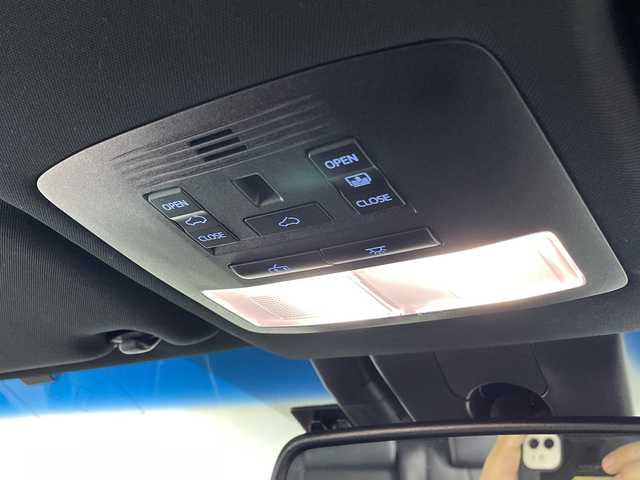 トヨタ ハリアー プレミアム 福岡県 2018(平30)年 3.6万km ホワイトパールクリスタルシャイン ワンオーナー/モデリスタエアロ（F S R）/ALPINEビックX10インチナビゲーション/CD DVD BT HDMI/フルセグテレビ/パノラマサンルーフ/ビルトインETC/社外ドライブレコーダー前/バックカメラ/TSS/パワースライドドア/コーナーセンサー/ハーフレザーシート/クルーズコントロール