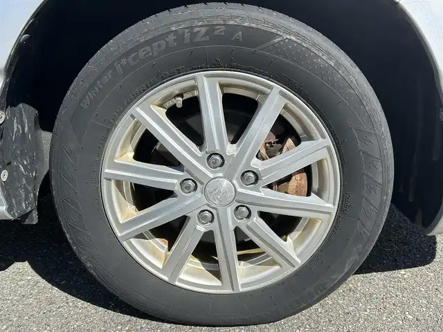 トヨタ ノア X スペシャルエディション 山形県 2006(平18)年 10.5万km シルバーM ４WD/社外SDナビ/FM/AM/DVD/フルセグTV/パワースライドア/バックカメラ/後席モニター/リモコンキー/スペアキー/純正マット/純正バイザー/ETC/フォグランプ/夏タイヤ積載/保証書