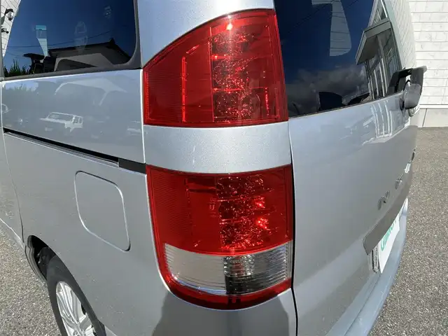トヨタ ノア X スペシャルエディション 山形県 2006(平18)年 10.5万km シルバーM ４WD/社外SDナビ/FM/AM/DVD/フルセグTV/パワースライドア/バックカメラ/後席モニター/リモコンキー/スペアキー/純正マット/純正バイザー/ETC/フォグランプ/夏タイヤ積載/保証書