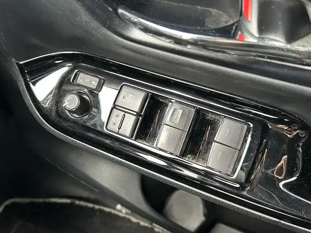 トヨタ ヴォクシー ZS 煌Ⅲ 栃木県 2021(令3)年 3.9万km ホワイトパールクリスタルシャイン トヨタセーフティセンス/純正10インチメモリナビ/フルセグTV/DVD/Bluetooth/MSV/TVキャンセラー/バックカメラ/ビルトインETC2.0/スペアタイヤ/クルーズコントロール/両側パワースライドドア/ハーフレザーシート/2列目ロールサンシェード/シートバックテーブル/クリアランスソナー/LEDヘッドライト/フォグランプ/オートハイビーム/AAC/スマートキー