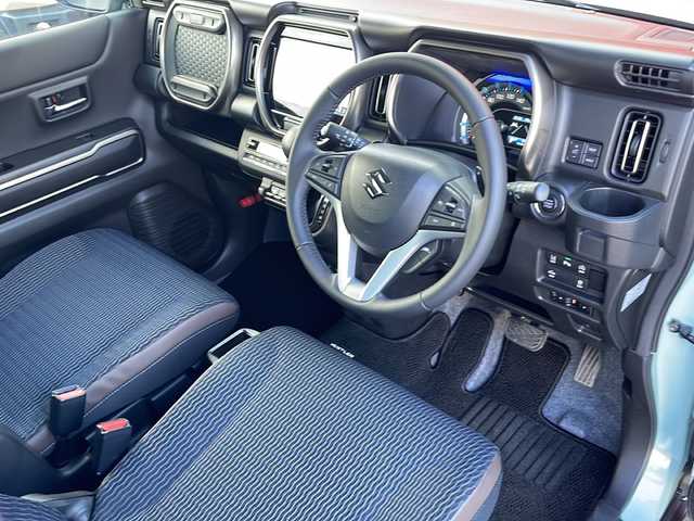 スズキ ハスラー Jスタイル Ⅱ ターボ 青森県 2023(令5)年 2.6万km オフブルーメタリック/ガンメタリック2トーンルーフ 4WD・ターボ/純正9インチナビ・フルセグTV/全方位モニター/CD・DVD・Bluetooth/前席シートヒーター/セーフティサポート/デュアルカメラブレーキサポート/アダプティブクルーズコントロール/ハイビームアシスト/車線逸脱抑制機能/リアパーキングセンサー/パドルシフト/ビルトインETC/シートバックテーブル/純正フロアマット/LEDヘッドライト/LEDフォグランプ/純正15インチアルミ/ルーフレール/プッシュスタート/スマートキー