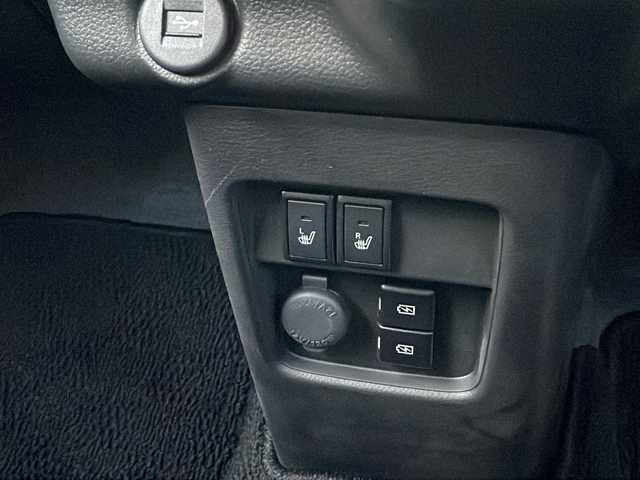 スズキ ハスラー Jスタイル Ⅱ ターボ 青森県 2023(令5)年 2.6万km オフブルーメタリック/ガンメタリック2トーンルーフ 4WD・ターボ/純正9インチナビ・フルセグTV/全方位モニター/CD・DVD・Bluetooth/前席シートヒーター/セーフティサポート/デュアルカメラブレーキサポート/アダプティブクルーズコントロール/ハイビームアシスト/車線逸脱抑制機能/リアパーキングセンサー/パドルシフト/ビルトインETC/シートバックテーブル/純正フロアマット/LEDヘッドライト/LEDフォグランプ/純正15インチアルミ/ルーフレール/プッシュスタート/スマートキー