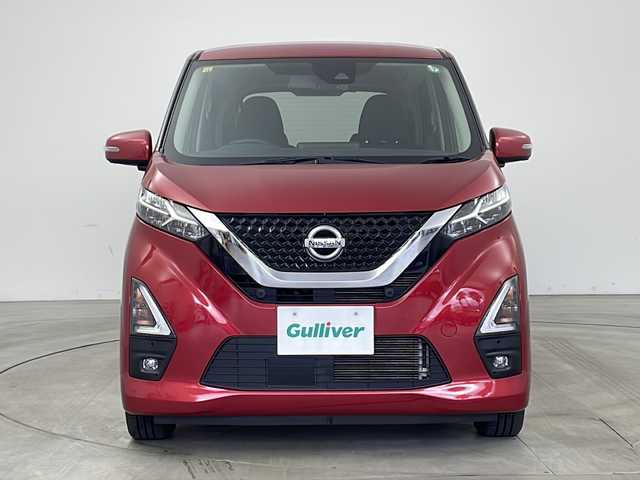 日産 デイズ HWS X プロパイロットED 兵庫県 2020(令2)年 4.2万km スパークリングレッドM ・純正ナビ/CD/TV/Bluetooth/SD/・アラウンドビューモニター/・ETC/・プロパイロット/・エマージェンシーブレーキ/・先行車発進お知らせ/・ヒルスタートアシスト/・車線逸脱防止支援システム/・前方衝突予測警報/・ふらつき警報/・標識検知機能/・先行車発進お知らせ/・カーテンエアバッグシステム/・クリアランスソナー/・レーダークルーズコントロール/・ハイビームアシスト/・ＬＥＤヘッドライト/・オートライト/・フォグランプ/・純正フロアマット/・アイドリングストップ/・インテリジェントキー/・プッシュスタート/・ステアリングスイッチ