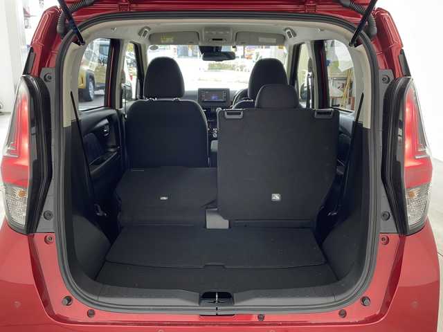 日産 デイズ HWS X プロパイロットED 兵庫県 2020(令2)年 4.2万km スパークリングレッドM ・純正ナビ/CD/TV/Bluetooth/SD/・アラウンドビューモニター/・ETC/・プロパイロット/・エマージェンシーブレーキ/・先行車発進お知らせ/・ヒルスタートアシスト/・車線逸脱防止支援システム/・前方衝突予測警報/・ふらつき警報/・標識検知機能/・先行車発進お知らせ/・カーテンエアバッグシステム/・クリアランスソナー/・レーダークルーズコントロール/・ハイビームアシスト/・ＬＥＤヘッドライト/・オートライト/・フォグランプ/・純正フロアマット/・アイドリングストップ/・インテリジェントキー/・プッシュスタート/・ステアリングスイッチ