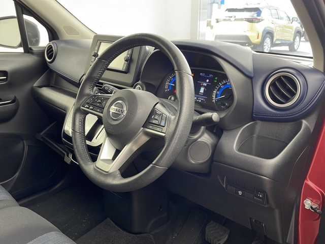 日産 デイズ HWS X プロパイロットED 兵庫県 2020(令2)年 4.2万km スパークリングレッドM ・純正ナビ/CD/TV/Bluetooth/SD/・アラウンドビューモニター/・ETC/・プロパイロット/・エマージェンシーブレーキ/・先行車発進お知らせ/・ヒルスタートアシスト/・車線逸脱防止支援システム/・前方衝突予測警報/・ふらつき警報/・標識検知機能/・先行車発進お知らせ/・カーテンエアバッグシステム/・クリアランスソナー/・レーダークルーズコントロール/・ハイビームアシスト/・ＬＥＤヘッドライト/・オートライト/・フォグランプ/・純正フロアマット/・アイドリングストップ/・インテリジェントキー/・プッシュスタート/・ステアリングスイッチ