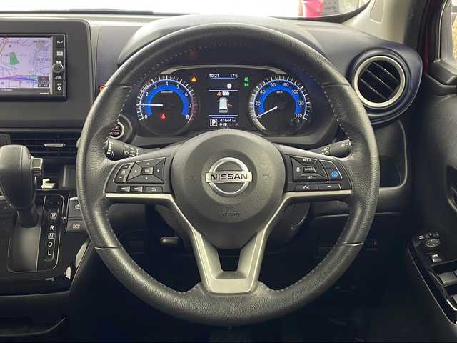 日産 デイズ HWS X プロパイロットED 兵庫県 2020(令2)年 4.2万km スパークリングレッドM ・純正ナビ/CD/TV/Bluetooth/SD/・アラウンドビューモニター/・ETC/・プロパイロット/・エマージェンシーブレーキ/・先行車発進お知らせ/・ヒルスタートアシスト/・車線逸脱防止支援システム/・前方衝突予測警報/・ふらつき警報/・標識検知機能/・先行車発進お知らせ/・カーテンエアバッグシステム/・クリアランスソナー/・レーダークルーズコントロール/・ハイビームアシスト/・ＬＥＤヘッドライト/・オートライト/・フォグランプ/・純正フロアマット/・アイドリングストップ/・インテリジェントキー/・プッシュスタート/・ステアリングスイッチ