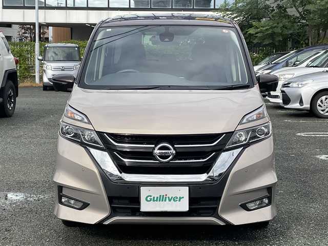 日産 セレナ ハイウェイスターVセレクションⅡ 宮崎県 2018(平30)年 5万km カシミヤグレージュ 2トーン ワンオーナー/プロパイロット/プッシュスタート/純正ナビ/（CD・DVD・フルセグTV・BTオーディオ・SD）/アラウンドビューモニター/ETC/ドライブレコーダー/純正16インチAW/両側パワースライドドア/LEDヘッドライト/オートライト/フォグライト/前後コーナーセンサー/横滑り防止装置/ウィンカーミラー/純正フロアマット/純正ドアバイザー/新車保証書/取扱説明書/スマートスペアキー×1本