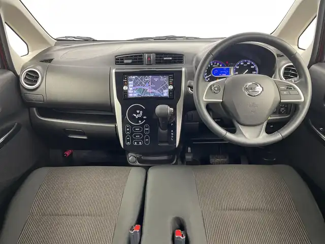 日産 デイズ ハイウェイスターG ターボ 三重県 2018(平30)年 4.5万km スカーレット /純正ナビ/・フルセグ・Bluetooth・CD・DVD・SD・iPod//アラウンドビューモニター//クルーズコントロール//エマージェンシーブレーキ//ETC//オートハイビーム//オートライト//アイドリングストップ//純正15インチアルミホイール//スマートキー×2