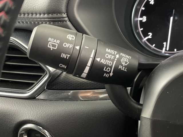 マツダ ＣＸ－５ XD スポーツアピアランス 埼玉県 2022(令4)年 4.7万km ディープクリスタルブルーマイカ 純正10.25インチナビ/(Bluetooth/USB/AM/FM)/地デジフルセグ/全方位カメラ/前後ドライブレコーダー/ETC/アダプティブクルーズコントロール/車線逸脱警報/衝突軽減ブレーキ/クリアランスソナー/アイドリングストップ/パワーバックドア/パドルシフト/運転席・助手席シートヒーター/ステアリングヒーター/置くだけ充電/電子パーキングシステム/オートブレーキホールド/フロント＆リアバンパーガーニッシュ/クラッディング／ボディロアガーニッシュ/プッシュスタート/ステアリングリモコン/純正フロアマット/純正19インチアルミホイール