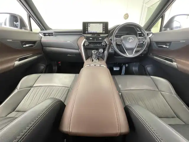 トヨタ ハリアー G 岐阜県 2020(令2)年 5.1万km ホワイトパールクリスタルシャイン 純正ナビ（フルセグ・Ｂｌｕｅｔｏｏｔｈ・ＵＳＢ）　/トヨタセーフティセンス　/純正デジタルインナーミラー　/バックカメラ　/ビルトインETC2.0 /ハーフレザーシート　/クリアランスソナー　/LEDヘッドライト/純正18インチアルミホイール/取扱説明書/ナビ取扱説明書