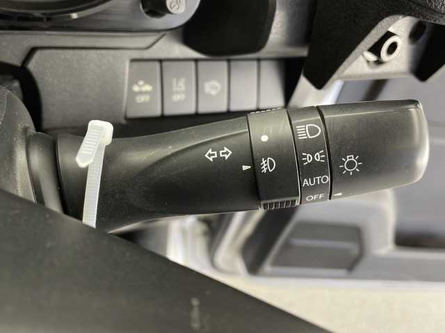 スズキ ジムニー XC 長野県 2018(平30)年 7.7万km シルキーシルバーメタリック ４ＷＤ・ターボ/イクリプスナビ/ＣＤ再生/フルセグＴＶ/LEDヘッドライト/オートライト/衝突被害軽減ブレーキ/レーンディパーチャーアラート/前席シートヒーター/前後ドライブレコーダー/クルーズコントロール/スマートキー/プッシュスタート/スペアキー/純正16インチアルミホイール