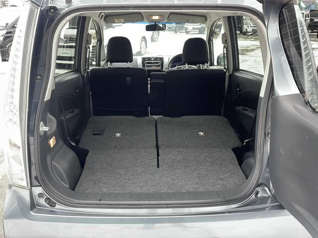 ダイハツ ムーヴ カスタム X SA 道東・釧路十勝 2013(平25)年 10.4万km リキッドシルバーM ・４WD/・社外HDDナビ/（HDD CD DVD MD)/・衝突被害軽減システム/・横滑り防止装置/・アイドリングストップ/・ETC/・電動格納ミラー/・ウィンカーミラー/・プッシュスタート/・スマートキー/・純正フロアマット/・純正ドアバイザー/・純正14インチアルミホイール/・LEDヘッドライト/・ハロゲンフォグライト/・オートライト/・取扱説明書