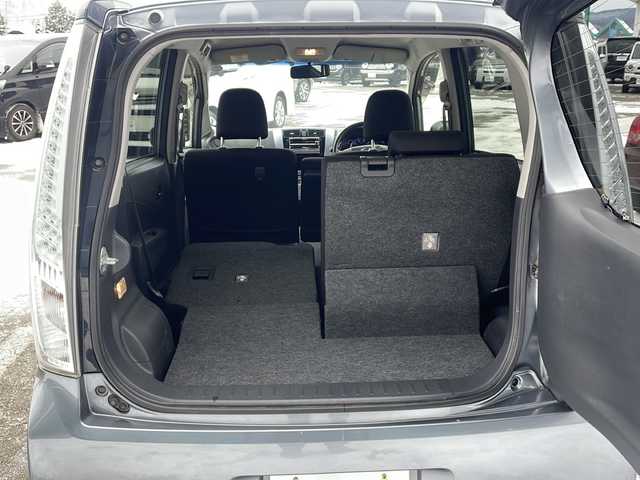 ダイハツ ムーヴ カスタム X SA 道東・釧路十勝 2013(平25)年 10.4万km リキッドシルバーM ・４WD/・社外HDDナビ/（HDD CD DVD MD)/・衝突被害軽減システム/・横滑り防止装置/・アイドリングストップ/・ETC/・電動格納ミラー/・ウィンカーミラー/・プッシュスタート/・スマートキー/・純正フロアマット/・純正ドアバイザー/・純正14インチアルミホイール/・LEDヘッドライト/・ハロゲンフォグライト/・オートライト/・取扱説明書