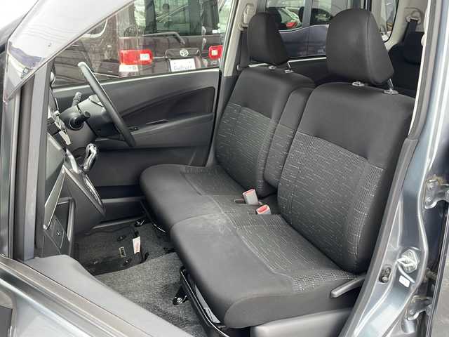 ダイハツ ムーヴ カスタム X SA 道東・釧路十勝 2013(平25)年 10.4万km リキッドシルバーM ・４WD/・社外HDDナビ/（HDD CD DVD MD)/・衝突被害軽減システム/・横滑り防止装置/・アイドリングストップ/・ETC/・電動格納ミラー/・ウィンカーミラー/・プッシュスタート/・スマートキー/・純正フロアマット/・純正ドアバイザー/・純正14インチアルミホイール/・LEDヘッドライト/・ハロゲンフォグライト/・オートライト/・取扱説明書