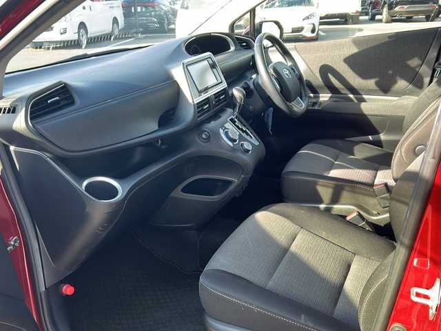 トヨタ シエンタ ハイブリッド ファンベースG セーフティED 岐阜県 2021(令3)年 3.9万km センシュアルレッドマイカ 登録時走行距離：38455km/純正ナビ（NSZT-W68T）/フルセグテレビ・Bluetooth・CD/パノラミックビューモニター/両側パワースライドドア/ビルトインETC/シートヒーター/エアシート/ステアリングヒーター/トヨタセーフティーセンス/クルーズコントロール/レーンキープアシスト/前後コーナーセンサー/LEDヘッドライト/オートライト/オートマチックハイビーム/フォグライト/サマータイヤ車載/プッシュスタート/スマートキー/ドアバイザー