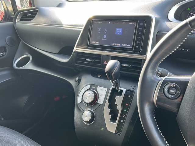 トヨタ シエンタ ハイブリッド ファンベースG セーフティED 岐阜県 2021(令3)年 3.9万km センシュアルレッドマイカ 登録時走行距離：38455km/純正ナビ（NSZT-W68T）/フルセグテレビ・Bluetooth・CD/パノラミックビューモニター/両側パワースライドドア/ビルトインETC/シートヒーター/エアシート/ステアリングヒーター/トヨタセーフティーセンス/クルーズコントロール/レーンキープアシスト/前後コーナーセンサー/LEDヘッドライト/オートライト/オートマチックハイビーム/フォグライト/サマータイヤ車載/プッシュスタート/スマートキー/ドアバイザー