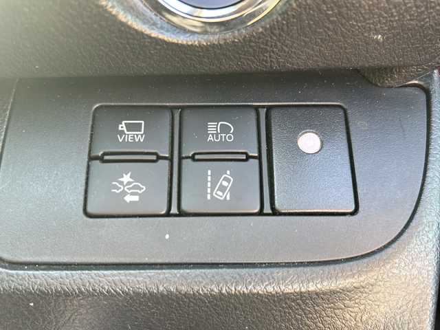 トヨタ シエンタ ハイブリッド ファンベースG セーフティED 岐阜県 2021(令3)年 3.9万km センシュアルレッドマイカ 登録時走行距離：38455km/純正ナビ（NSZT-W68T）/フルセグテレビ・Bluetooth・CD/パノラミックビューモニター/両側パワースライドドア/ビルトインETC/シートヒーター/エアシート/ステアリングヒーター/トヨタセーフティーセンス/クルーズコントロール/レーンキープアシスト/前後コーナーセンサー/LEDヘッドライト/オートライト/オートマチックハイビーム/フォグライト/サマータイヤ車載/プッシュスタート/スマートキー/ドアバイザー