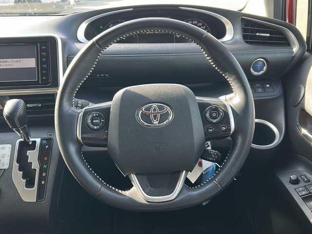 トヨタ シエンタ ハイブリッド ファンベースG セーフティED 岐阜県 2021(令3)年 3.9万km センシュアルレッドマイカ 登録時走行距離：38455km/純正ナビ（NSZT-W68T）/フルセグテレビ・Bluetooth・CD/パノラミックビューモニター/両側パワースライドドア/ビルトインETC/シートヒーター/エアシート/ステアリングヒーター/トヨタセーフティーセンス/クルーズコントロール/レーンキープアシスト/前後コーナーセンサー/LEDヘッドライト/オートライト/オートマチックハイビーム/フォグライト/サマータイヤ車載/プッシュスタート/スマートキー/ドアバイザー