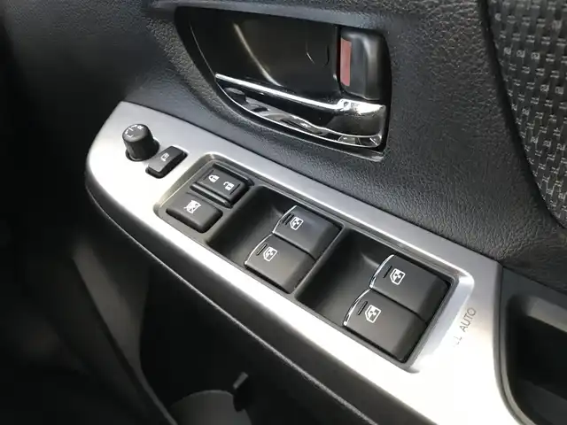 スバル レヴォーグ 1．6GT アイサイト Sスタイル 鳥取県 2015(平27)年 2.5万km クリスタルブラックシリカ ４・W・D　ターボ車/社外ナビ/フルセグ/CD/DVD/BT/バックカメラ/ドライブレコーダー・ETC/アイサイト/レーンキープアシスト/レーダークルーズコントロール/コーナーセンサー/運転席パワーシート/LEDヘットライト/パドルシフト/純正18インチアルミホイール/電動パーキングブレーキ/プッシュエンジンスタート/スペアキー/フロアマット/ドアバイザー