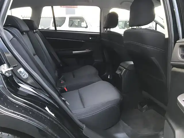 スバル レヴォーグ 1．6GT アイサイト Sスタイル 鳥取県 2015(平27)年 2.5万km クリスタルブラックシリカ ４・W・D　ターボ車/社外ナビ/フルセグ/CD/DVD/BT/バックカメラ/ドライブレコーダー・ETC/アイサイト/レーンキープアシスト/レーダークルーズコントロール/コーナーセンサー/運転席パワーシート/LEDヘットライト/パドルシフト/純正18インチアルミホイール/電動パーキングブレーキ/プッシュエンジンスタート/スペアキー/フロアマット/ドアバイザー