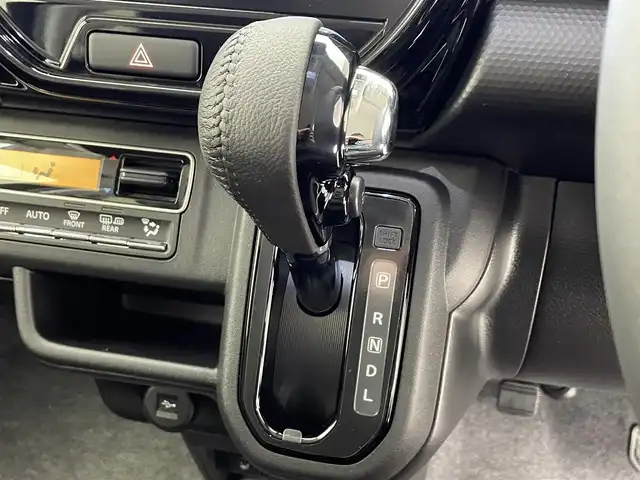 スズキ ハスラー HYBRID X 滋賀県 2025(令7)年 0.1千km デニムブルー ガンメタリック 2トーン 純正9インチナビ/　・フルセグTV・Bluetooth・applecarplay・androidauto/　・CD・DVD/全方位モニター/スズキセーフティサポート/スズキコネクト対応通信機装着車/シートヒーター/リアソナー/オートハイビーム/LEDヘッドライト/スマートキー