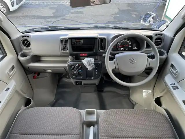 スズキ エブリイ PA リミテッド 東京都 2025(令7)年 0.1千km 緑 禁煙車/FM/AM/スズキセーフティーサポート/・衝突被害軽減ブレーキ/・後退時抑制ブレーキ/・車線逸脱警報/デュアルカメラサポート/ヘッドライトレベライザー/リアパーキングセンサー/レーンキープアシスト/USBソケット×２/キーレス