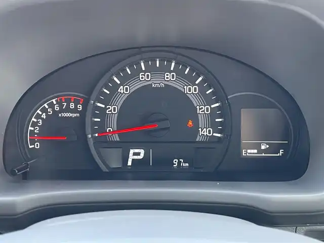 スズキ エブリイ PA リミテッド 東京都 2025(令7)年 0.1千km 緑 禁煙車/FM/AM/スズキセーフティーサポート/・衝突被害軽減ブレーキ/・後退時抑制ブレーキ/・車線逸脱警報/デュアルカメラサポート/ヘッドライトレベライザー/リアパーキングセンサー/レーンキープアシスト/USBソケット×２/キーレス