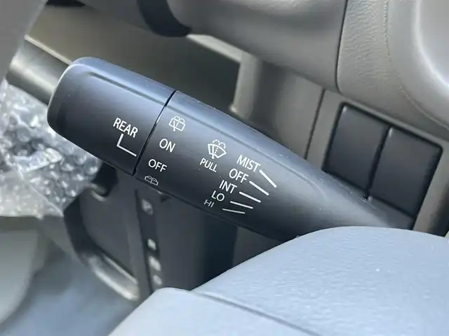 スズキ エブリイ PA リミテッド 東京都 2025(令7)年 0.1千km 緑 禁煙車/FM/AM/スズキセーフティーサポート/・衝突被害軽減ブレーキ/・後退時抑制ブレーキ/・車線逸脱警報/デュアルカメラサポート/ヘッドライトレベライザー/リアパーキングセンサー/レーンキープアシスト/USBソケット×２/キーレス