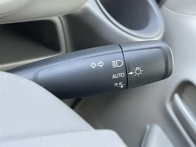 スズキ エブリイ PA リミテッド 東京都 2025(令7)年 0.1千km 緑 禁煙車/FM/AM/スズキセーフティーサポート/・衝突被害軽減ブレーキ/・後退時抑制ブレーキ/・車線逸脱警報/デュアルカメラサポート/ヘッドライトレベライザー/リアパーキングセンサー/レーンキープアシスト/USBソケット×２/キーレス