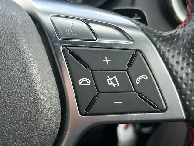 メルセデス・ベンツ ＣＬＡ４５ 道南・函館 2014(平26)年 3.8万km カルサイトホワイト /純正ナビ//フルセグＴＶ//バックカメラ//シートヒーター//パワーバックドア//パワーシート//コーナーセンサー//レーダークルーズコントロール//レーンキープアシスト//ブラインドスポットモニター//アイドリングストップ//ＥＴＣ