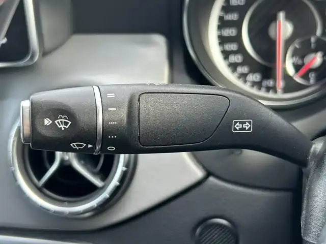 メルセデス・ベンツ ＣＬＡ４５ 道南・函館 2014(平26)年 3.8万km カルサイトホワイト /純正ナビ//フルセグＴＶ//バックカメラ//シートヒーター//パワーバックドア//パワーシート//コーナーセンサー//レーダークルーズコントロール//レーンキープアシスト//ブラインドスポットモニター//アイドリングストップ//ＥＴＣ