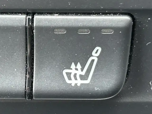 メルセデス・ベンツ ＣＬＡ４５ 道南・函館 2014(平26)年 3.8万km カルサイトホワイト /純正ナビ//フルセグＴＶ//バックカメラ//シートヒーター//パワーバックドア//パワーシート//コーナーセンサー//レーダークルーズコントロール//レーンキープアシスト//ブラインドスポットモニター//アイドリングストップ//ＥＴＣ